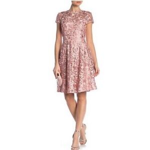 Marina Pink Floral Lace Appliqué Fit & Flare Dress Sweetheart Neckline Size 10